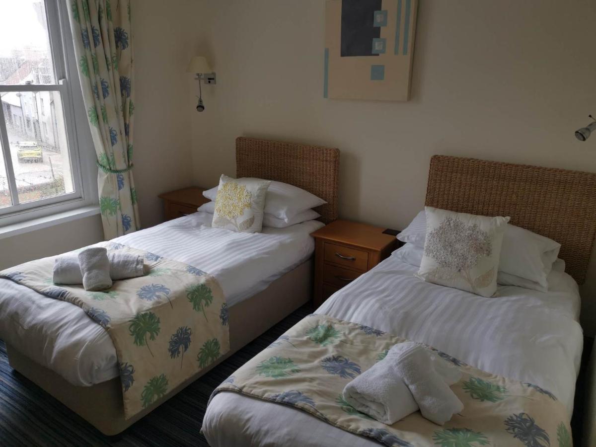 Llety Teifi Guest House Cardigan Kültér fotó