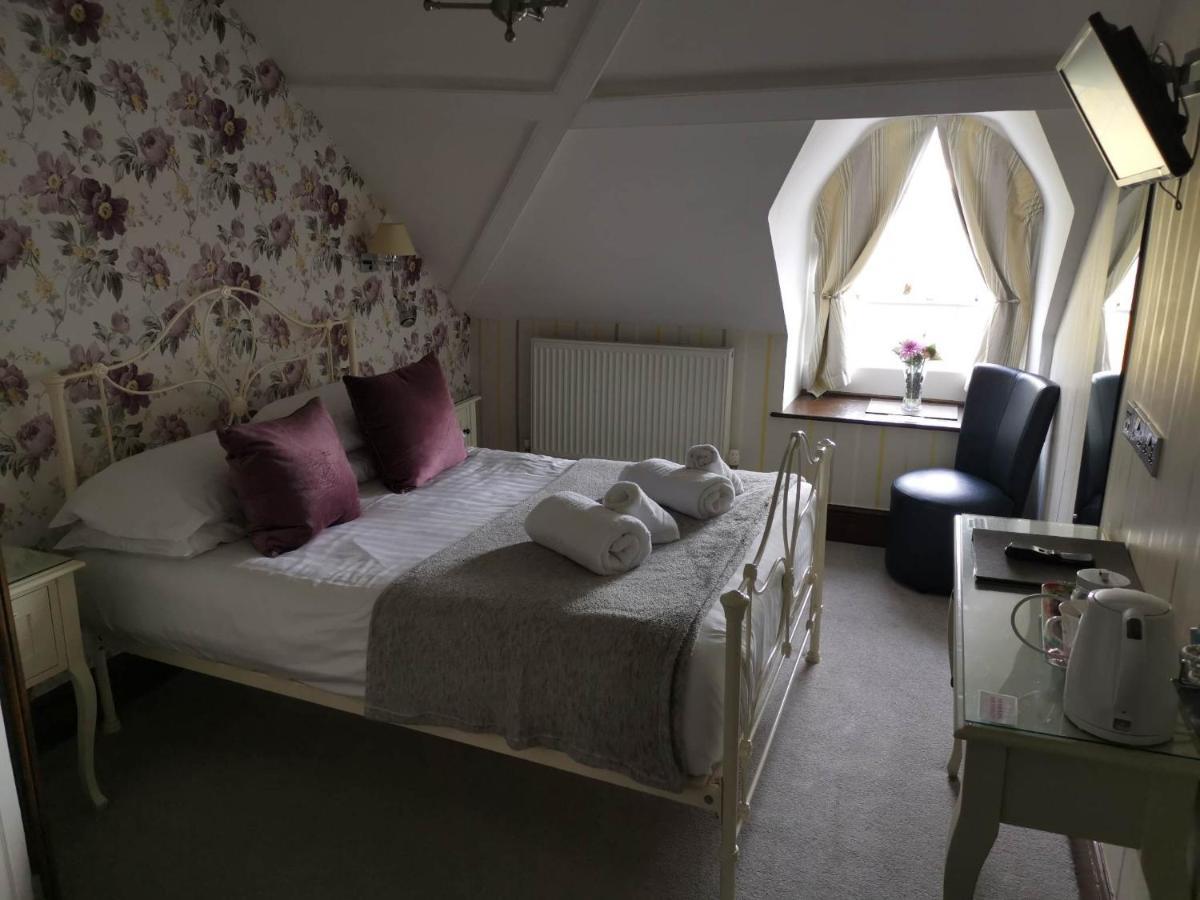 Llety Teifi Guest House Cardigan Kültér fotó
