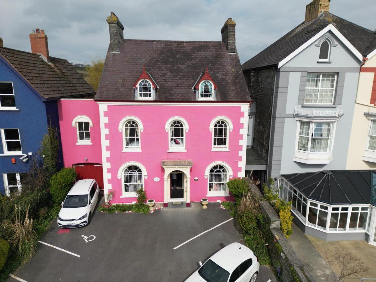 Llety Teifi Guest House Cardigan Kültér fotó